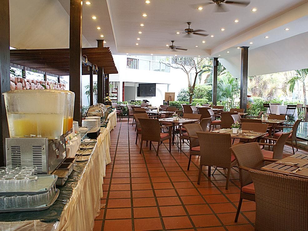 Royal Orchid Resort — фото 4