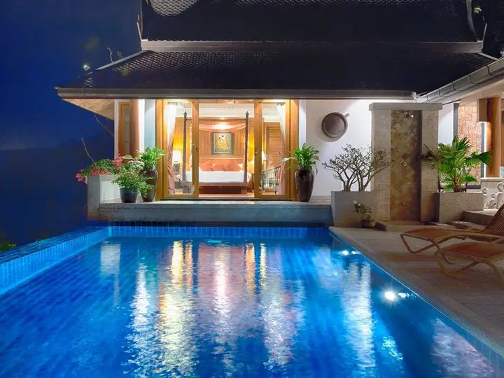 Тхаланг: Baan Surin Sawan