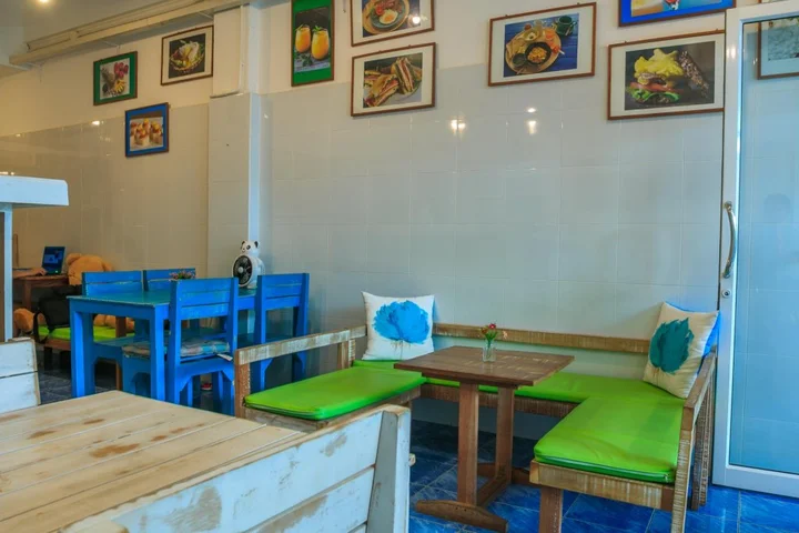 Кату: Frog House Bed & Breakfast