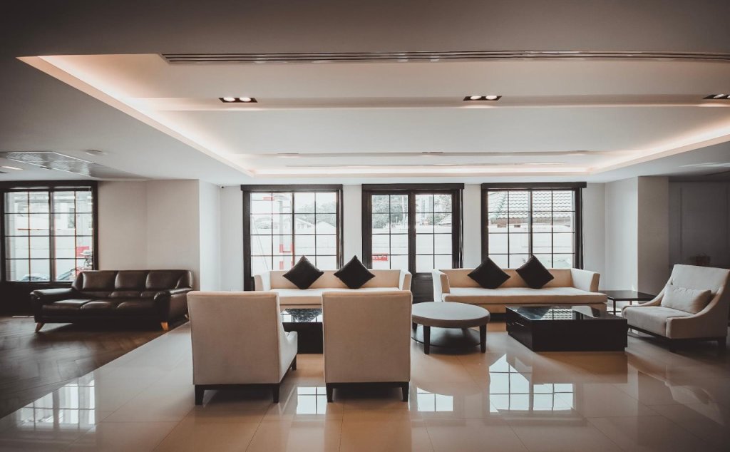 Пхитсанулок: Royal Place Hotel