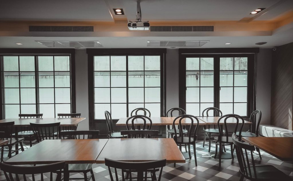 Пхитсанулок: Royal Place Hotel