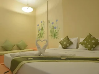 Нонг Нам Дэнг: Mittraphap Resort