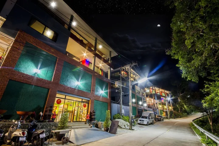 Ланта: Sky Terrace Lanta Boutique