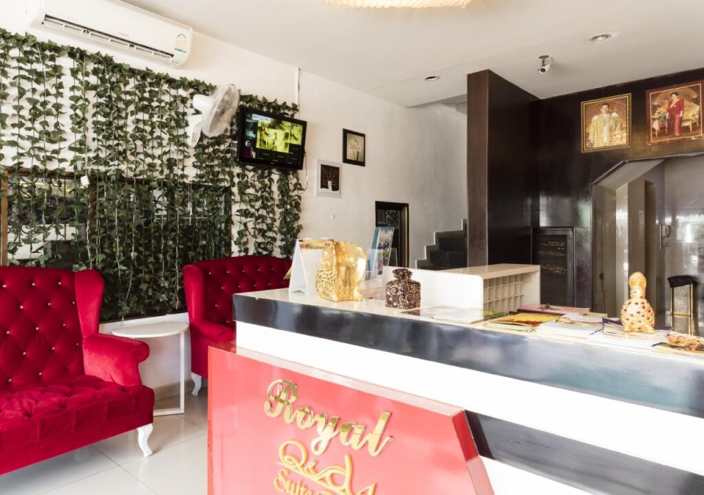 Паттайя: Royal Q&D Suites Hotel