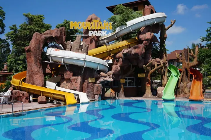 Удонтхани: Nakhaburi Hotel & Resort