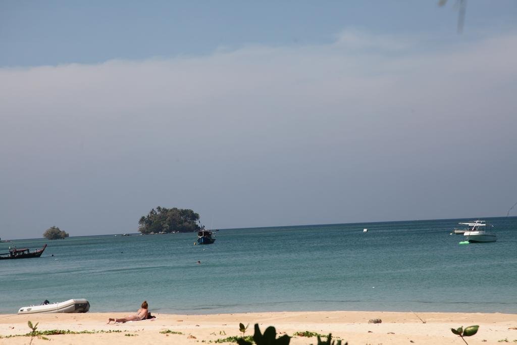 Тхаланг: Naiyang Seaview Place