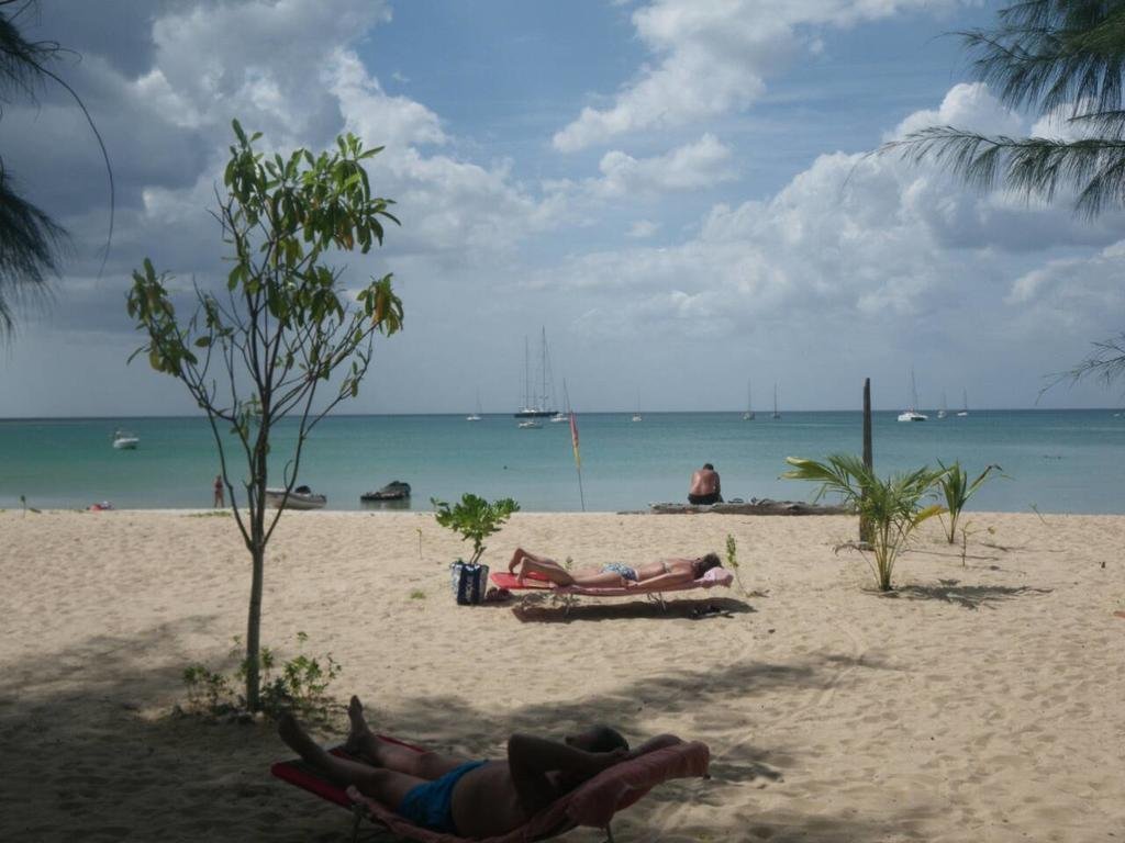 Тхаланг: Naiyang Seaview Place