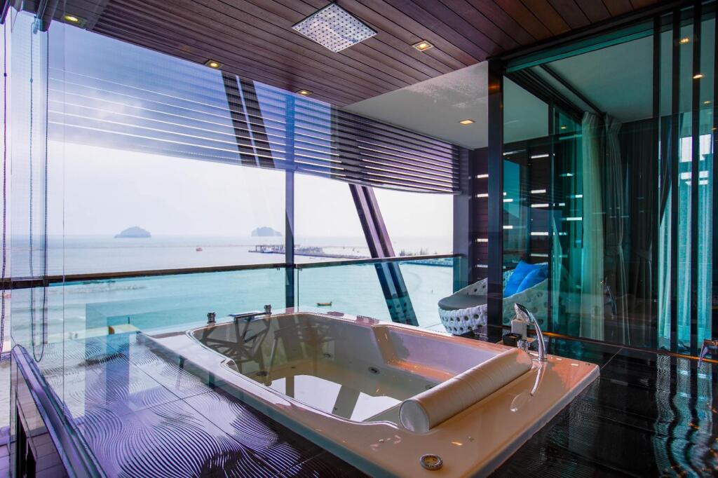 Прачуапкхирикхан: @T Boutique Hotel