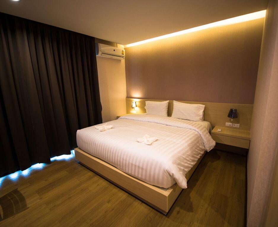 Кхонкэн: L Hotel