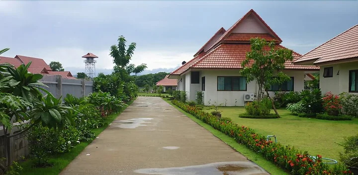 Ханг Донг: DHC Chiang Mai