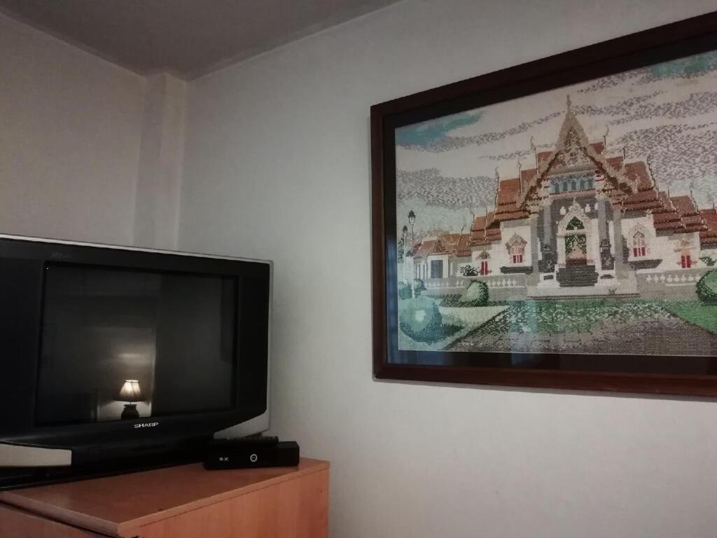 Нанг-Ронг: P California Inter Hostel
