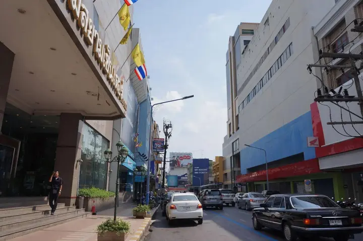 Хатъяй: Siam Center Halal Hotel