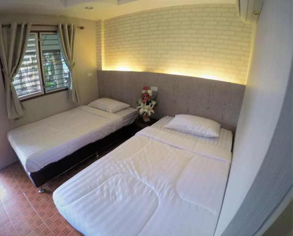 Канчанабури: T T Hostel Kanchanaburi