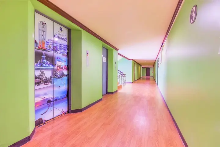 Транг: Trang Hotel