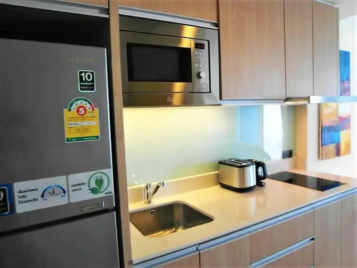 Паттайя: The Cliff sea & Pool Views Studio Apartment Pratumnak Pattaya