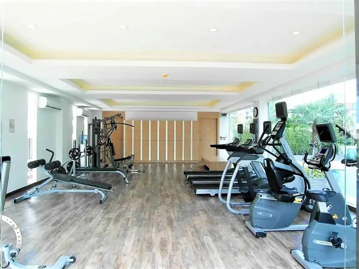 Паттайя: The Cliff sea & Pool Views Studio Apartment Pratumnak Pattaya