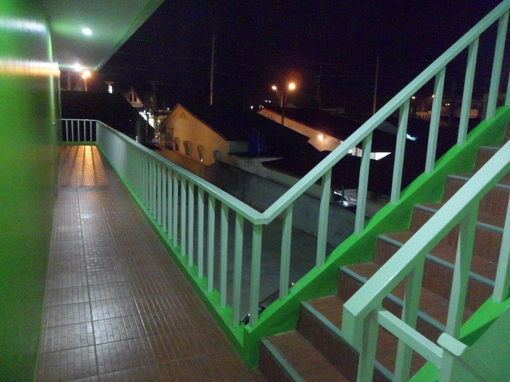 Тхаланг: Pranee Mansion Airport
