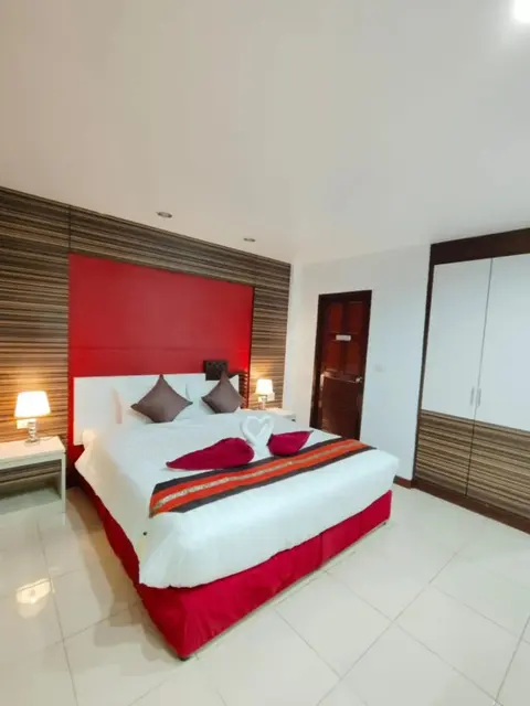 Пхукет: Patong Max Value Hotel
