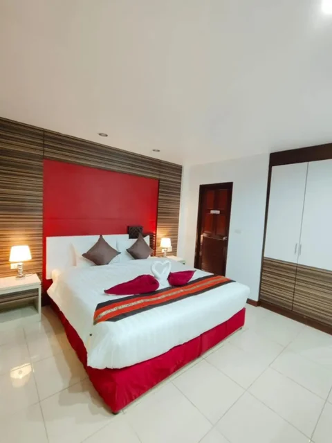 Пхукет: Patong Max Value Hotel