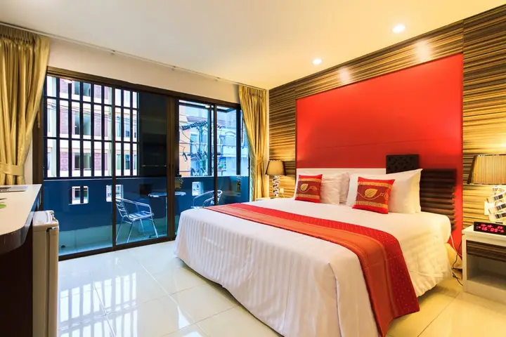 Patong Max Value Hotel — фото 1