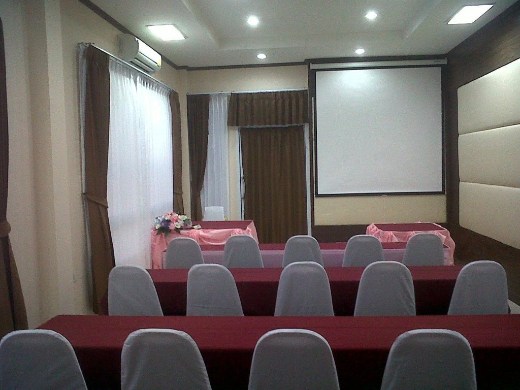 Kasem Garden Hotel Surin — фото 4