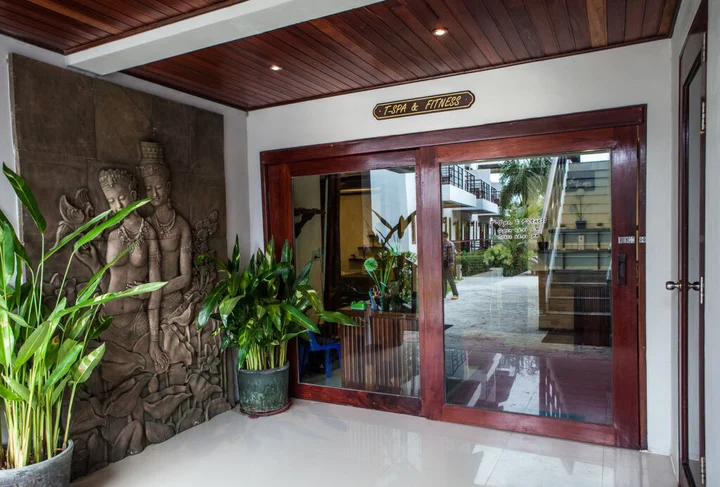 Тхаланг: T-Villa Resort