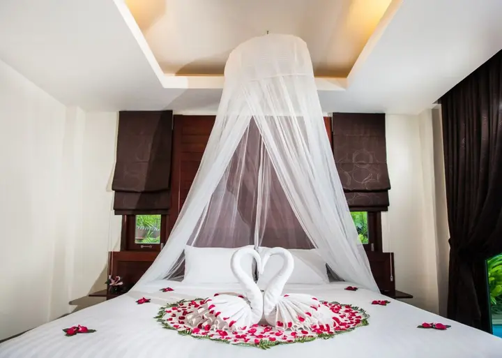 Тхаланг: T-Villa Resort