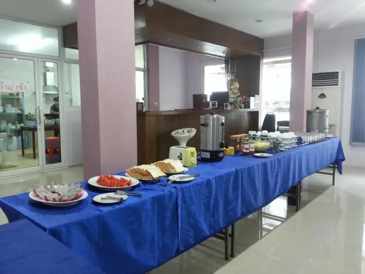 Сураттхани: Na Chaidej Hotel