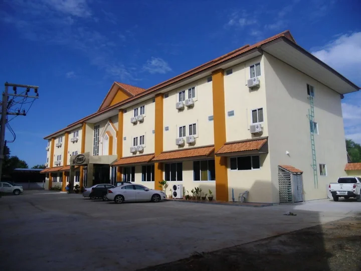 Сураттхани: Na Chaidej Hotel