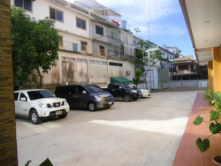 Сураттхани: Na Chaidej Hotel