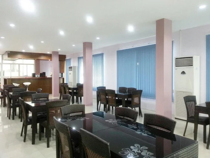 Сураттхани: Na Chaidej Hotel