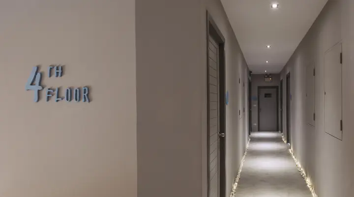 Кату: TIRAS Patong Beach Hotel