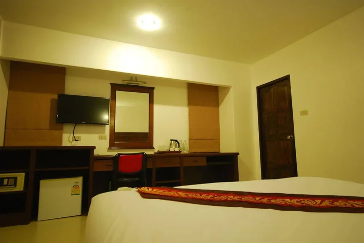 Кату: Patong Budget Rooms