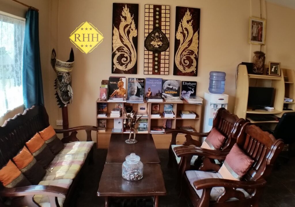 Нанг-Ронг: Rainbow Hill Hotel