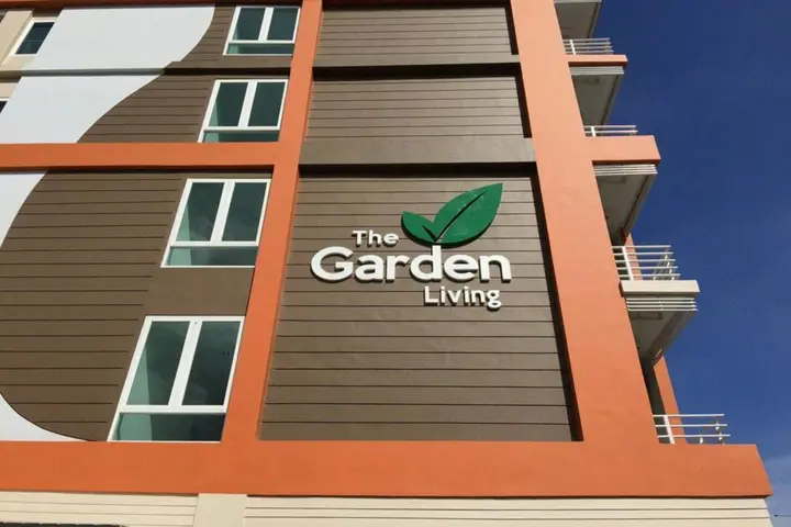 Бангкок: The Garden Living
