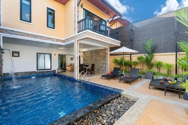 Тхаланг: Private Villas Bangtao