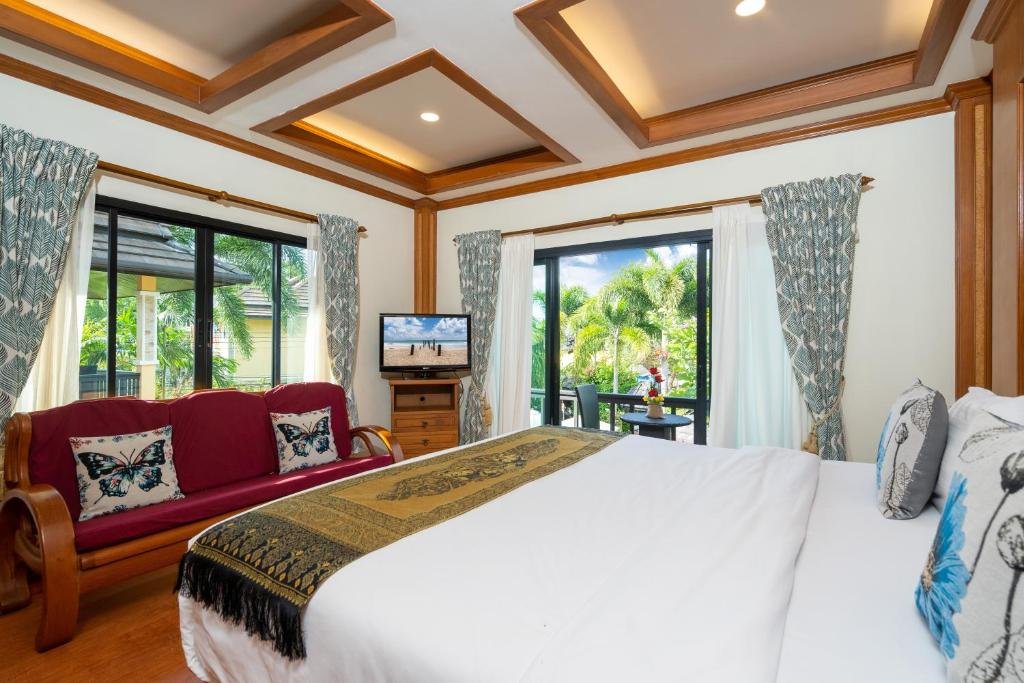 Тхаланг: Private Villas Bangtao