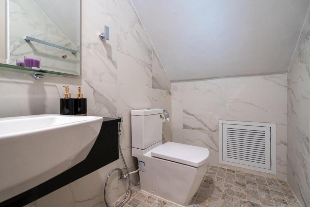 Тхаланг: Private Villas Bangtao