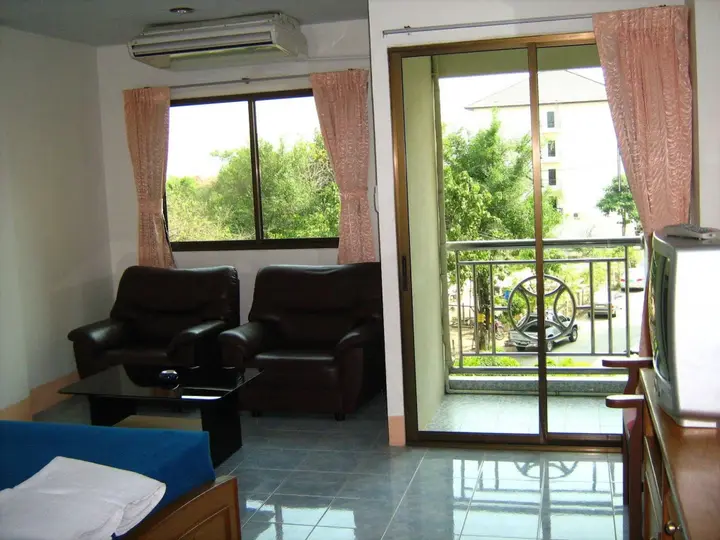 Паттайя: SN Apartment