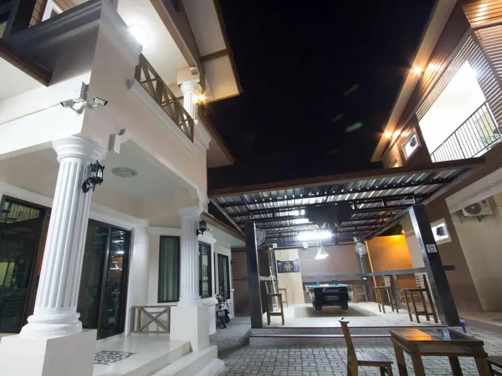 Ханг Донг: Donchai House