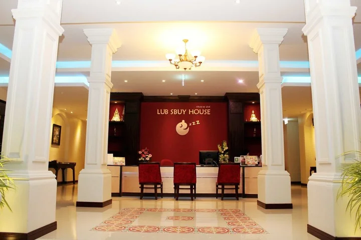 Муанг: Lub Sbuy House
