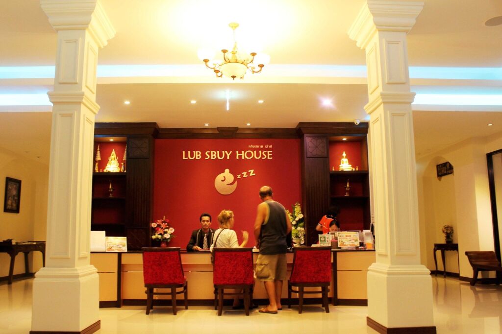 Муанг: Lub Sbuy House
