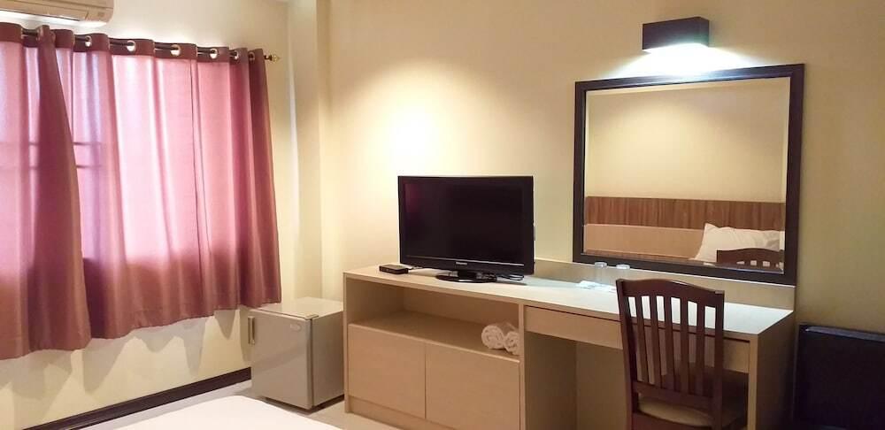 Чайяпхум: Sirichai Hotel