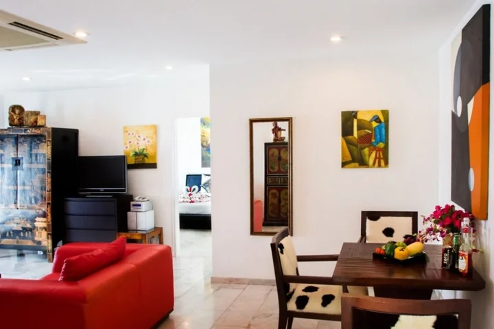 Паттайя: Mosaik Luxury Apartments