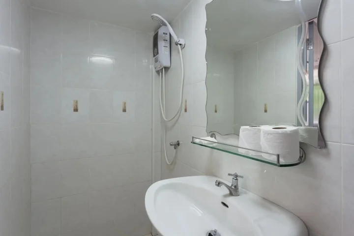 Пхукет: The Expat Hotel
