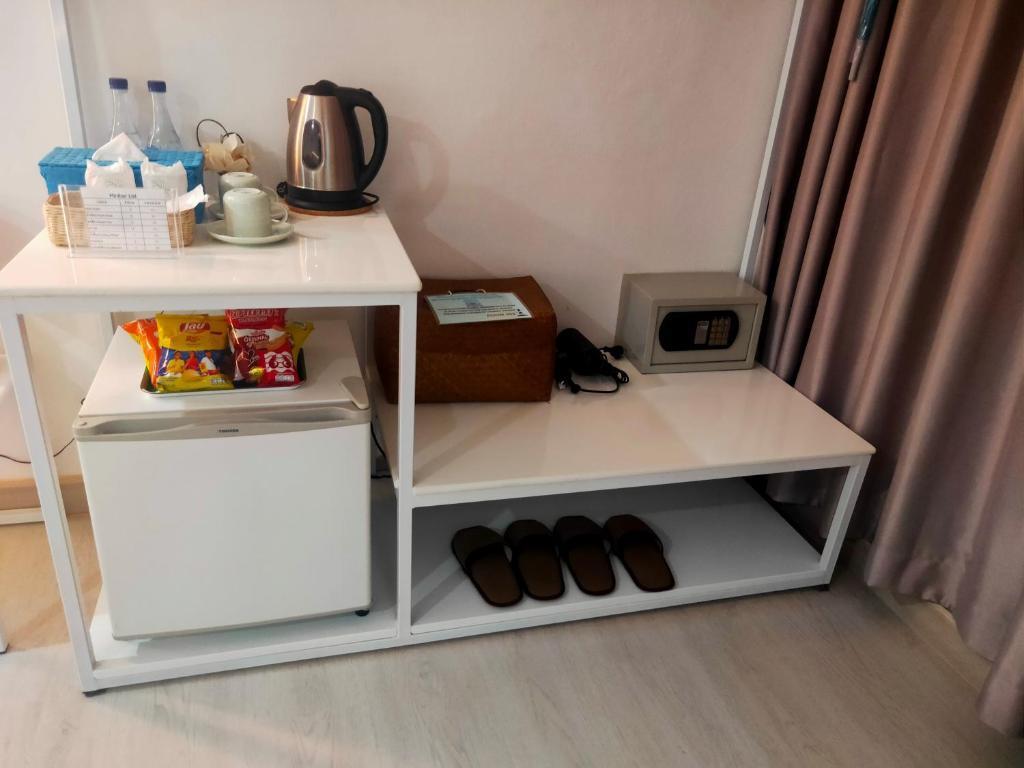 Нонтхабури: Bed by Boat Hotel & Apartment