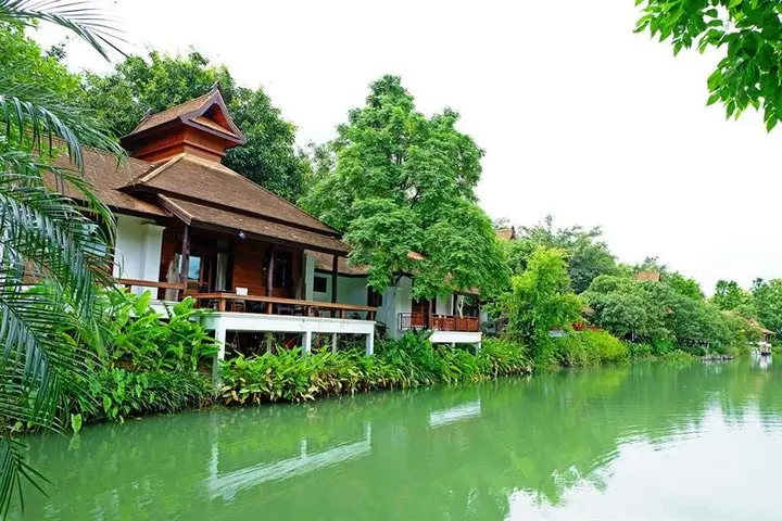Мае-Он: Khum Nakorn Villa