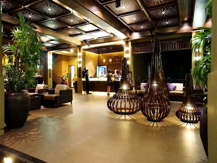 Прачуапкхирикхан: Eiamsiri Resort