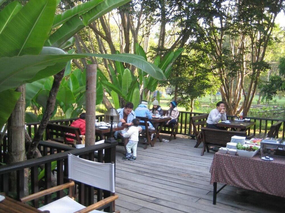 Мае-Он: Sippa Hot Spring Resort