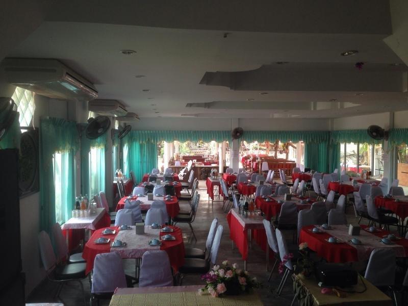 Бан-Донг: Baansuan Restaurant and Resort